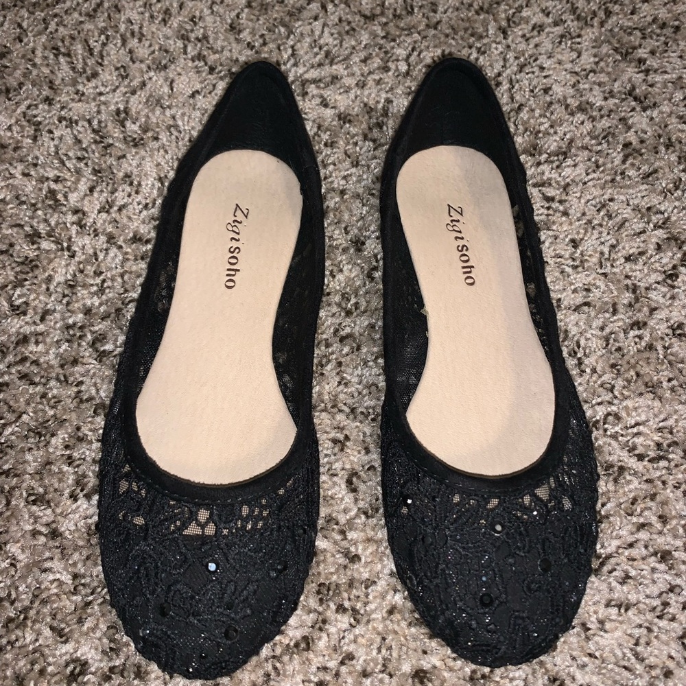 Black lace flats